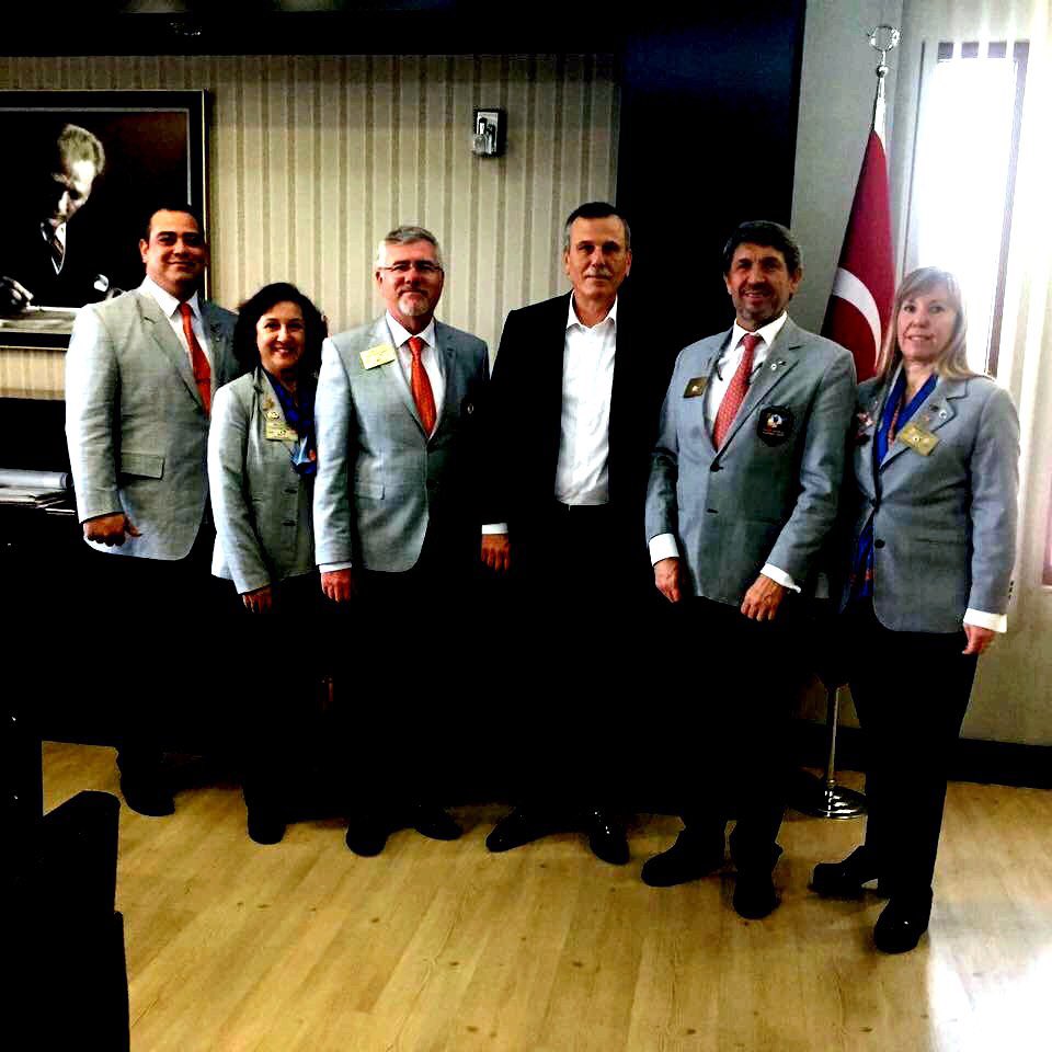 ManavgatRotary's tweet photo. Manavgat Kaymakamı Sn. Nazmi Günlü makamında ziyaretimizde Manavgat'ta hayata geçirilebilir projeler konusunda görüş alışverişinde bulunduk https://t.co/mQerSU02l5