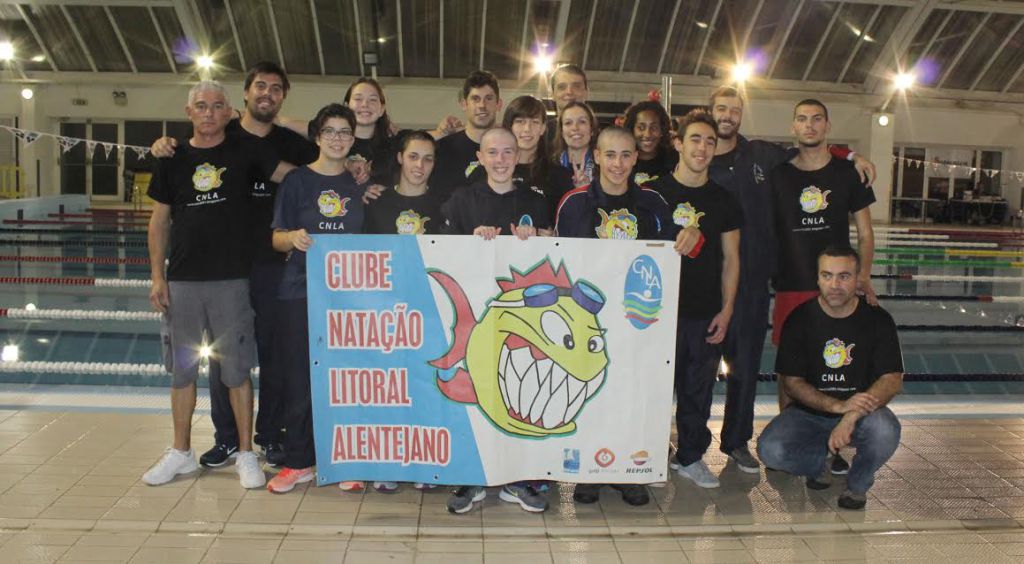 SetubalnaRede's tweet photo. Equipa feminina do CNLA surpreende tudo e todos https://t.co/PaLNWNHaEy https://t.co/IDlyMOXFkv