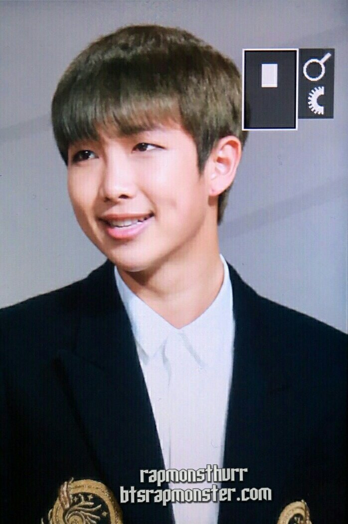 RAPMONSTHURR's tweet photo. [PRE] 161202 2016 MAMA Awards  #RM #BTS #김남준 #랩몬스터 #방탄소년단 @BTS_twt https://t.co/7xXgcvPi7t