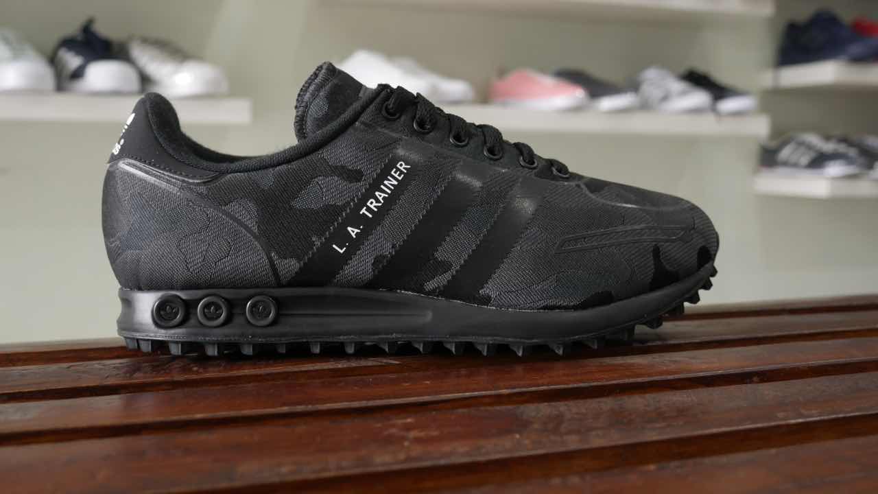 Adidas la trainer camouflage sales