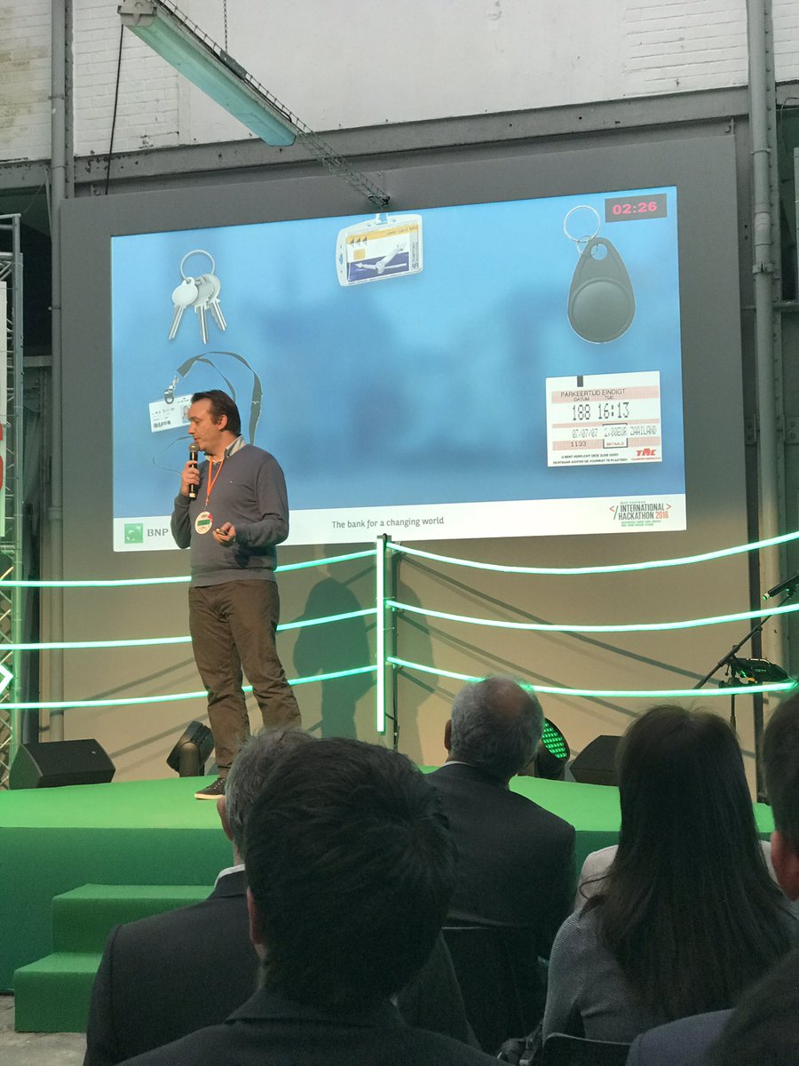 nicopotvin's tweet photo. It's on! Go @ddewaele Pitch like hell! #internationalhackathon #ixor https://t.co/bEMOVLbt7s