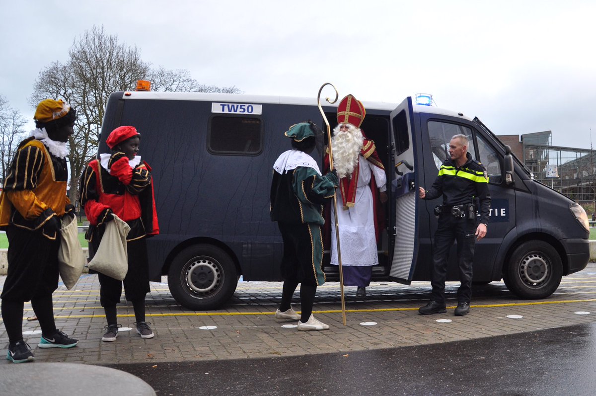 Sinterklaas veilig aangekomen op obs De Uitvinding!!!!