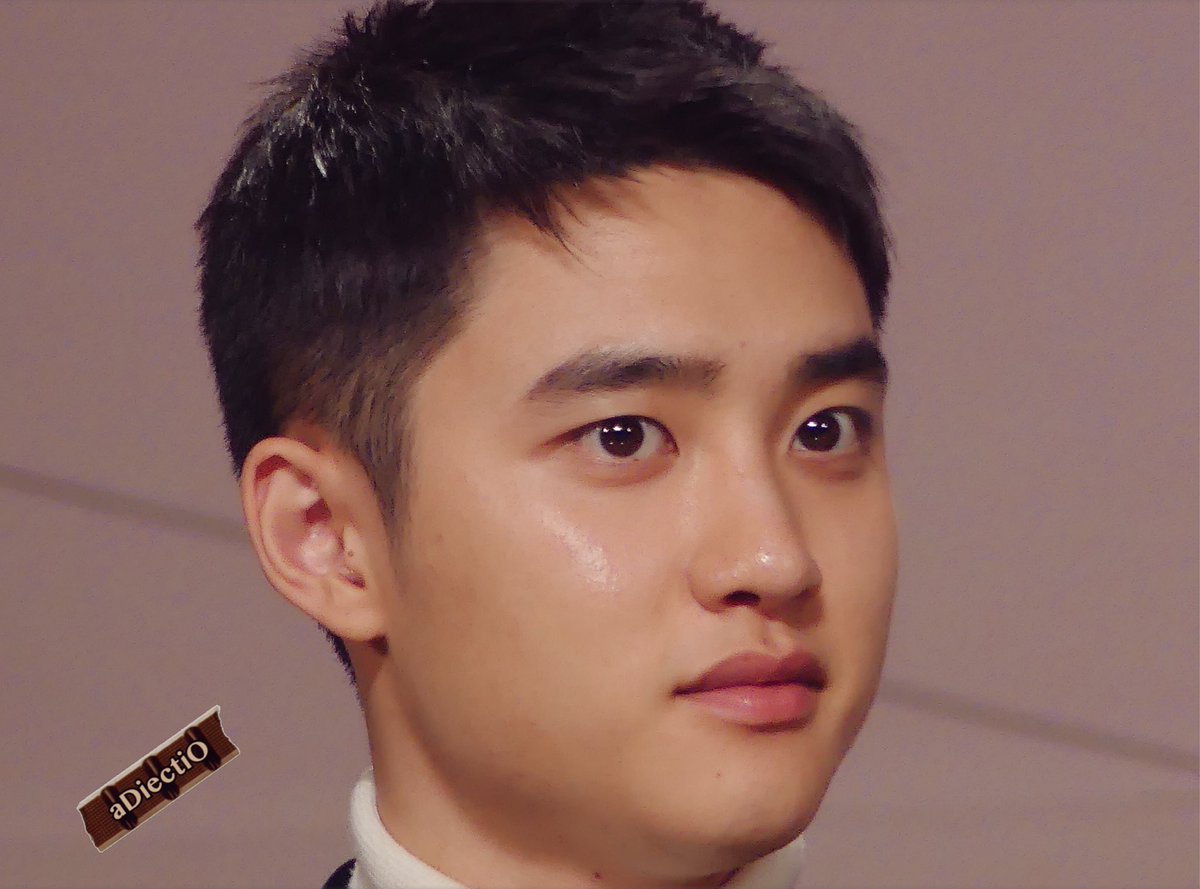 aDiectiO0112's tweet photo. 【preview】161202 MAMA 레드카펫 
#경수 #디오 #kyungsoo #DO https://t.co/T5n1VFBe0Z
