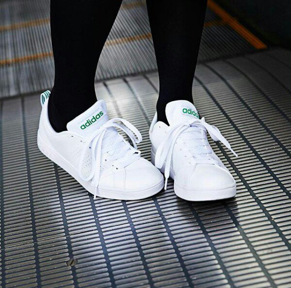 elaizaikeda's tweet photo. Elaiza ikeda for adidas neo VALCLEAN 2
￥4,900+tax

#池田エライザ #adidasneo #VALCLEAN #アディダスネオ #cloudfoam https://t.co/AUZmD40ZxV