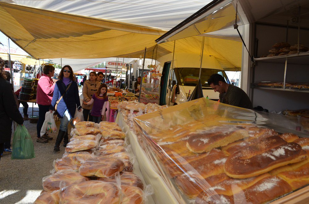SetubalnaRede's tweet photo. Feira centenária na Aldeia de Santo André volta a destacar tradições https://t.co/fqkpI0dK1i https://t.co/sSqat1Gb4Y
