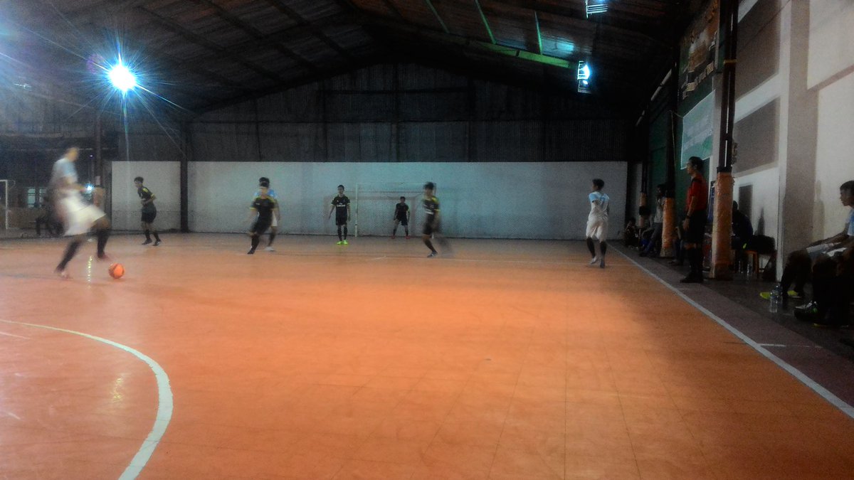 Ayo <a href="/MIsezJogja/">Milanisti Indonesia sez Jogja</a> . Semangat 💪