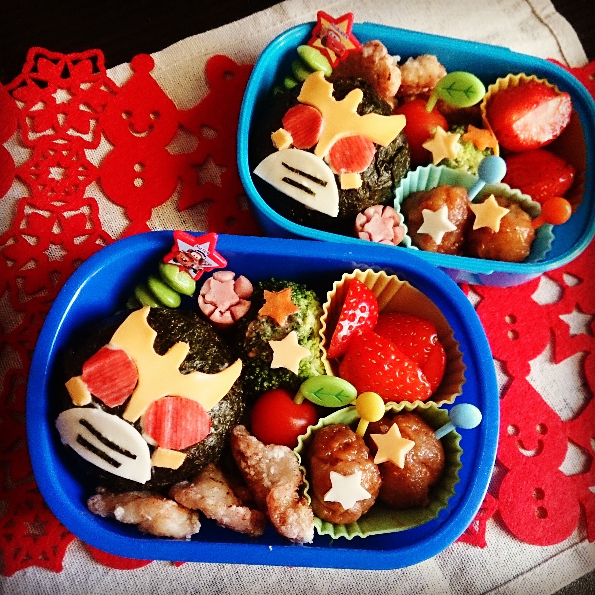 ゆり助 Na Twitteru 2学期のお弁当終了じゃ キャラ弁 仮面ライダーフォーゼ ジュウオウジャー 仮面ライダークウガ T Co 5zkt97alfc Twitter