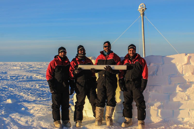 SIWHAproject's tweet image. The @ncaor_goa team successfully drilled down to 70 m in two days #climaterecord #icerise #Antarctica