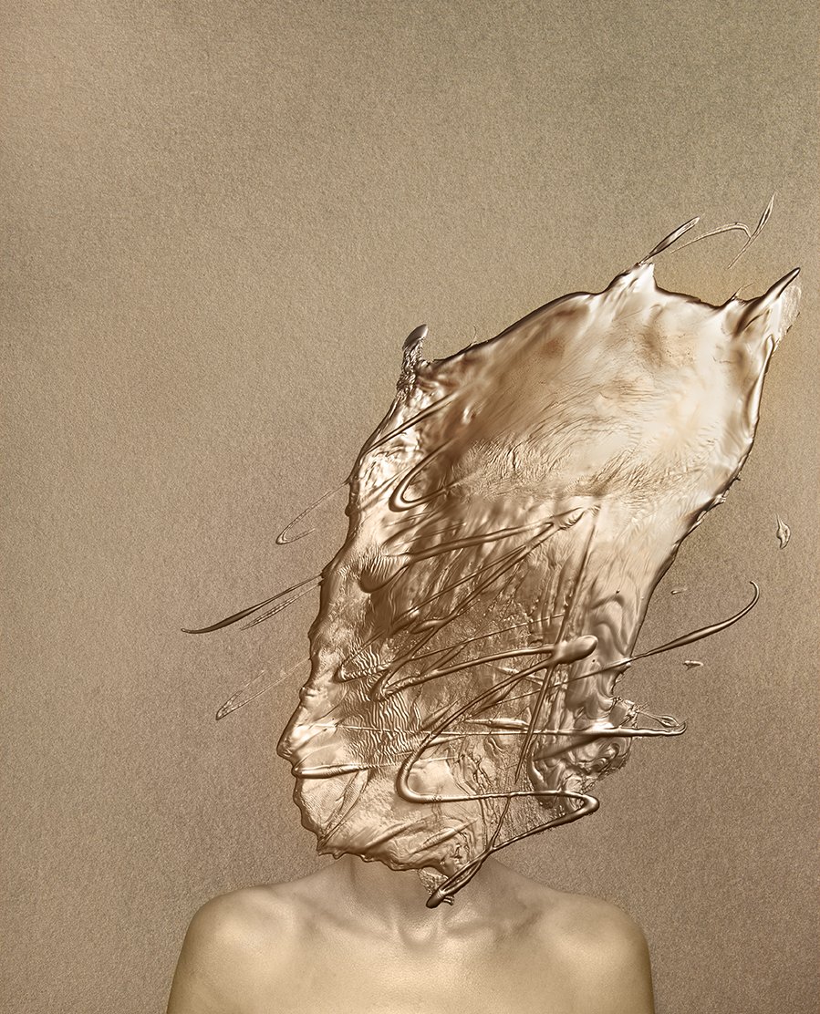 maaad_ly's tweet photo. Happy Friday! :) #gold #portrait #photography #paint #art https://t.co/1aqaoLi2gB