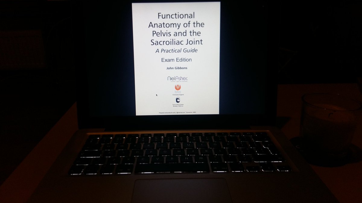 Friday afrternoon studying after work! 
#pelvis #sij #nat #alwayslearning #cpd
