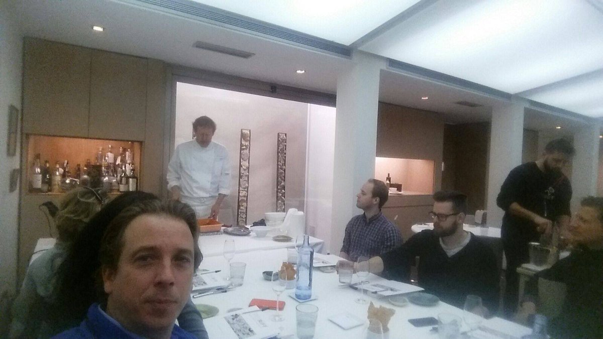 RTA_Group's tweet photo. Famtrip #Valencia with german clients at the #RestauranteRiff of the Micheline Star awarded chef Bernd H. Knöller #eventprofs #DMC #Spain https://t.co/J78IxYE4gc