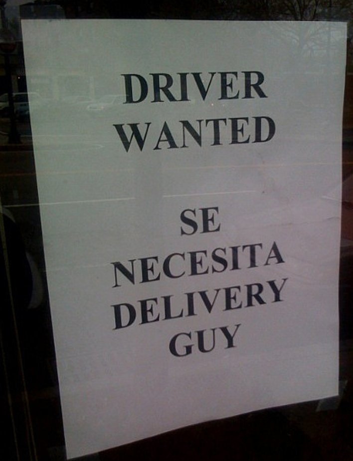 rps7398's tweet photo. Un anuncio en Español que yo vi. ¿Driver es un "Delivery Guy?" Hmmmm...es muy interesante. #2101fran https://t.co/uBOlxGugQ3