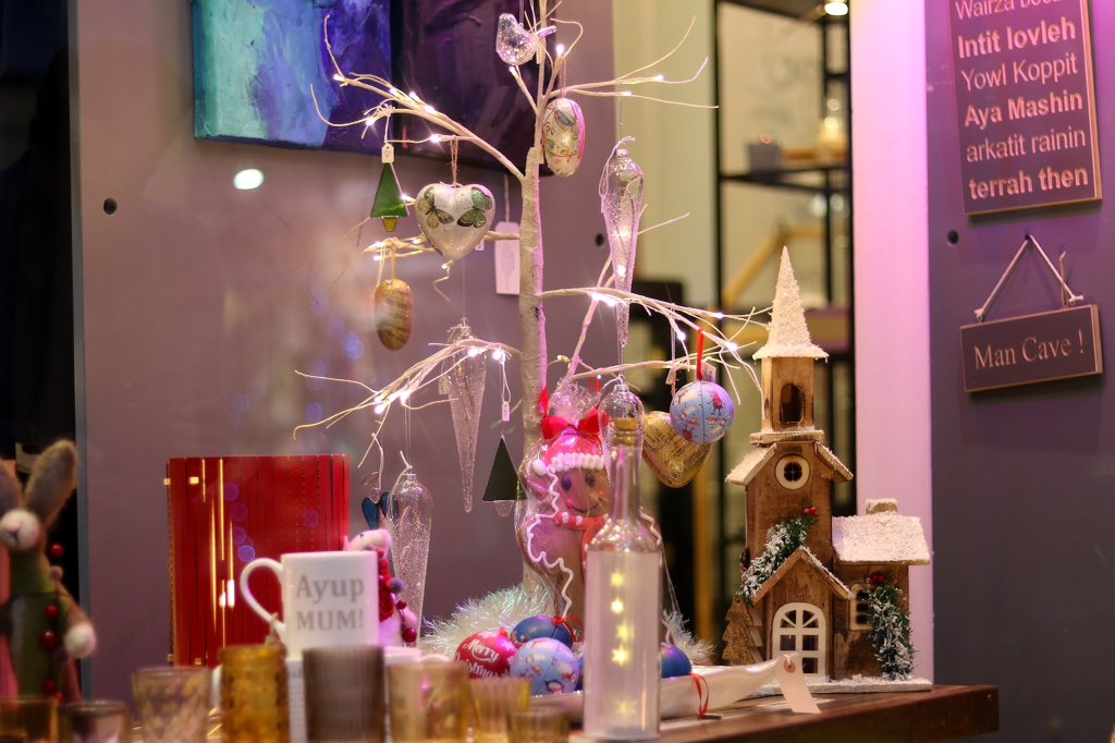 We are all festive! It's tomorrow support local shops #smallbizsatuk #lovenotts #indienotts #indipendentnottm #hockleynottingham #goosegate