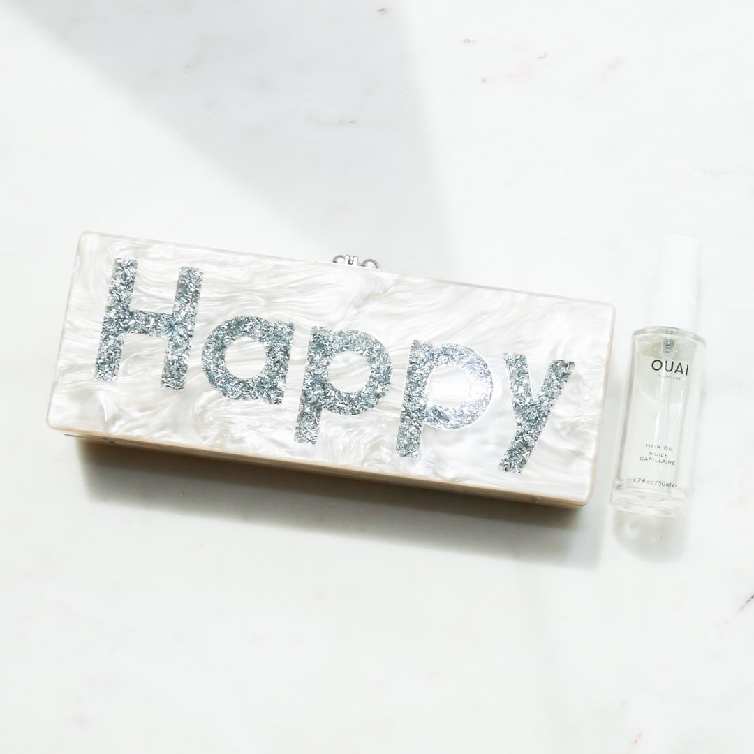 theouai's tweet photo. BIG NEWS! Hair oil is back in stock at https://t.co/D8Yndo35Sx. Just in time for Santa #ShopOUAI https://t.co/4jFzkdgpLk
