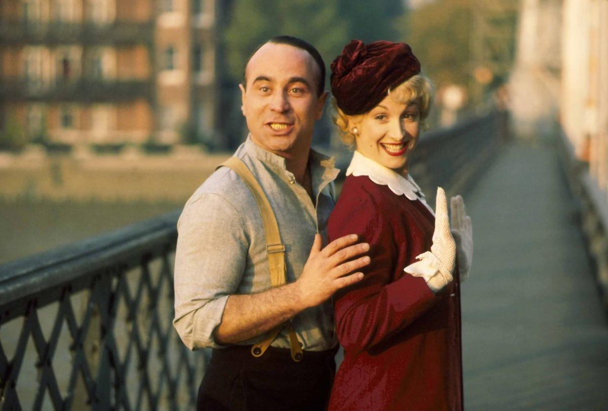 robinalexbaker's tweet photo. Want to be a curator @BFI? We're looking for 2 people to join BFI National Archive curatorial team https://t.co/s8GUQEsqYq Apply by 8/1/17 https://t.co/KAJnixHLYP