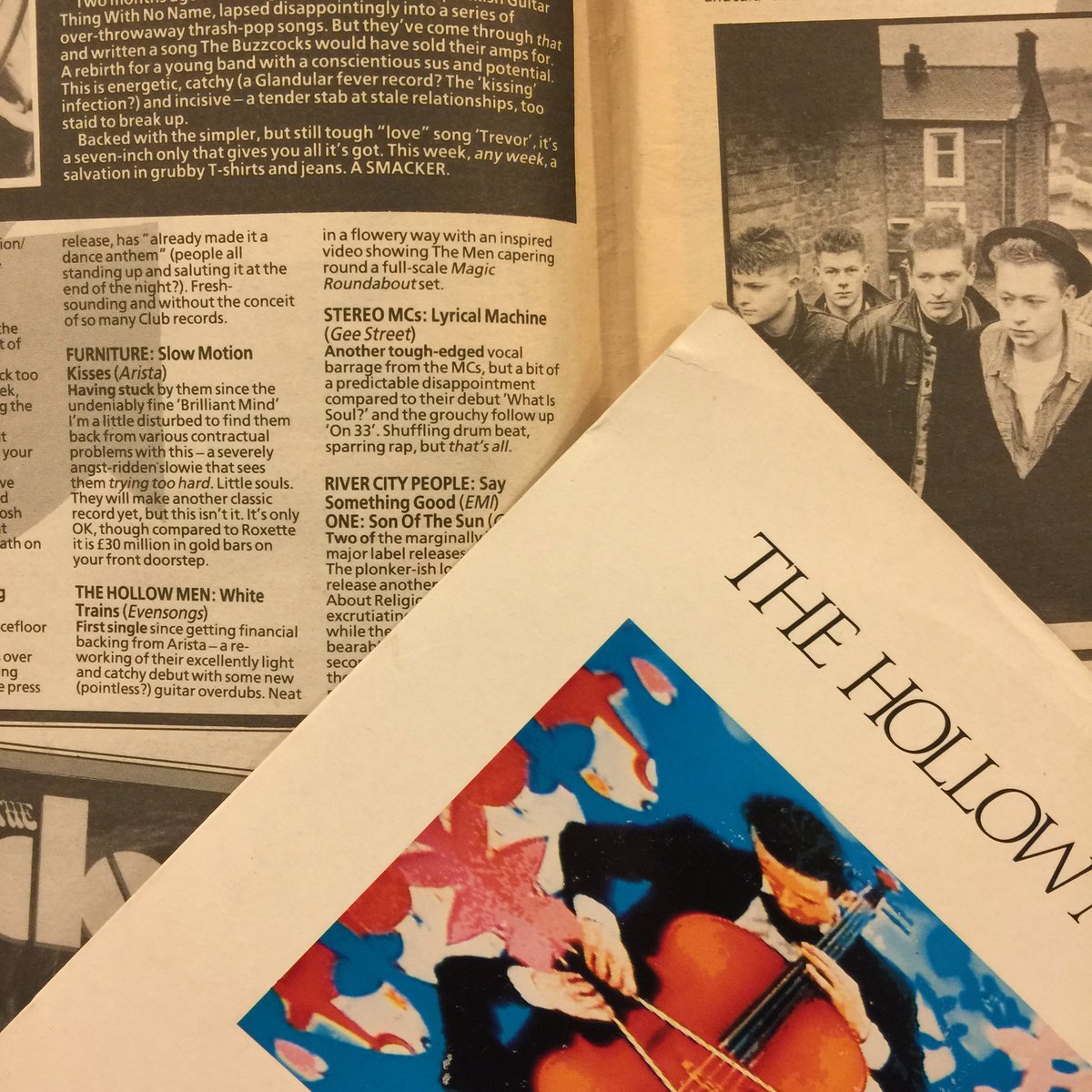 "Flowery" - NME's Steve Lamacq single review of The Hollow Men's 'White Train' #nowplaying #6Music1989