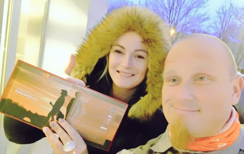 Lustigais's tweet image. Te nu es ar @madry un "Piecas minūtes sev" Prieks satikt savējos!