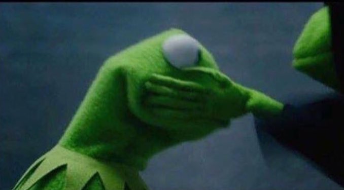 basic____bitch's tweet image. me: "ima start eating healthy"

me to me: no the fuck you ain't