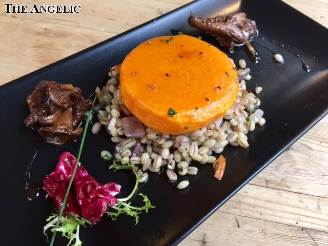 Delicious Chanterelle & Roast Butternut Squash, Served With Pearl Barley And Winter Greens!
#TheAngelic #WinterFlavours #Winning