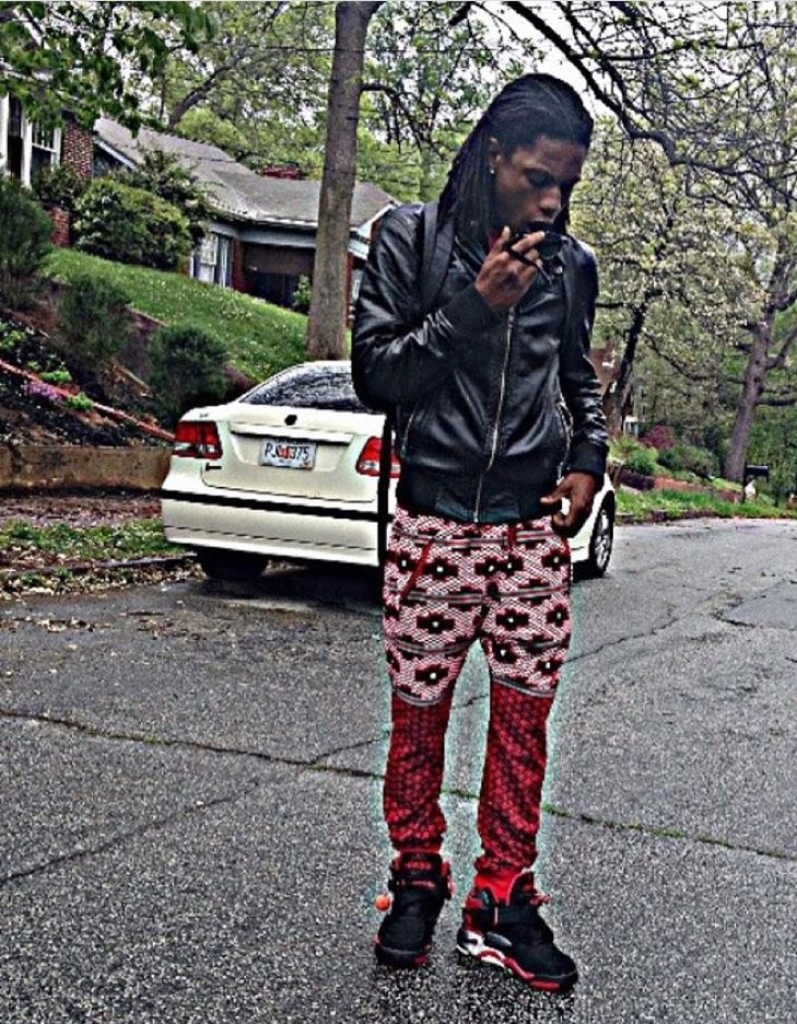 zone4grim's tweet photo. Gotta stop and wish my mf brother Happy Birthday man. I miss you nigga real shit. Kno we gone spark for ya. Love ya boy โค๐ฏ๐ผ๐พ#LongLiveFuzzi https://t.co/gL1HzHbqen