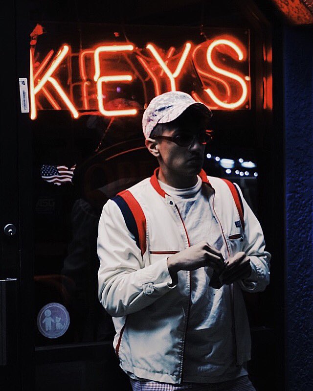 ohso_common's tweet photo. Street Dreaming featuring: @Hektorsnaps 
#fila #street #fashion https://t.co/CwcQX4jTmd