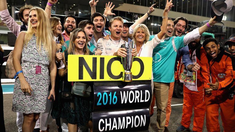 BREAKING: Nico Rosberg retires from F1.

"I have climbed my mountain, I am on the peak, so this feels right."

skysports.tv/7P4VkZ