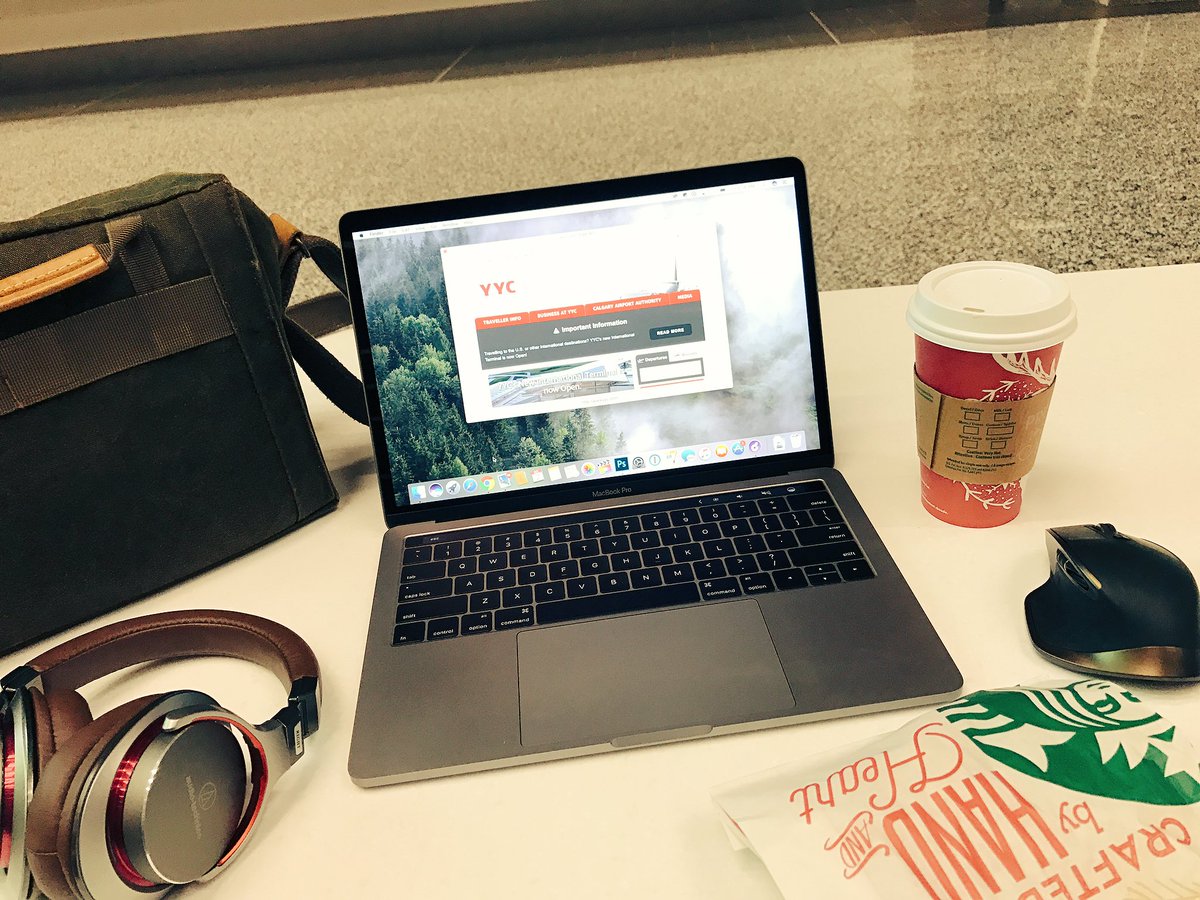FinsGraphics's tweet image. Using the New MacBook to get some work done at the airport, let me just say Touch ID is the best thing to ever 😍 #NoMorePasswords