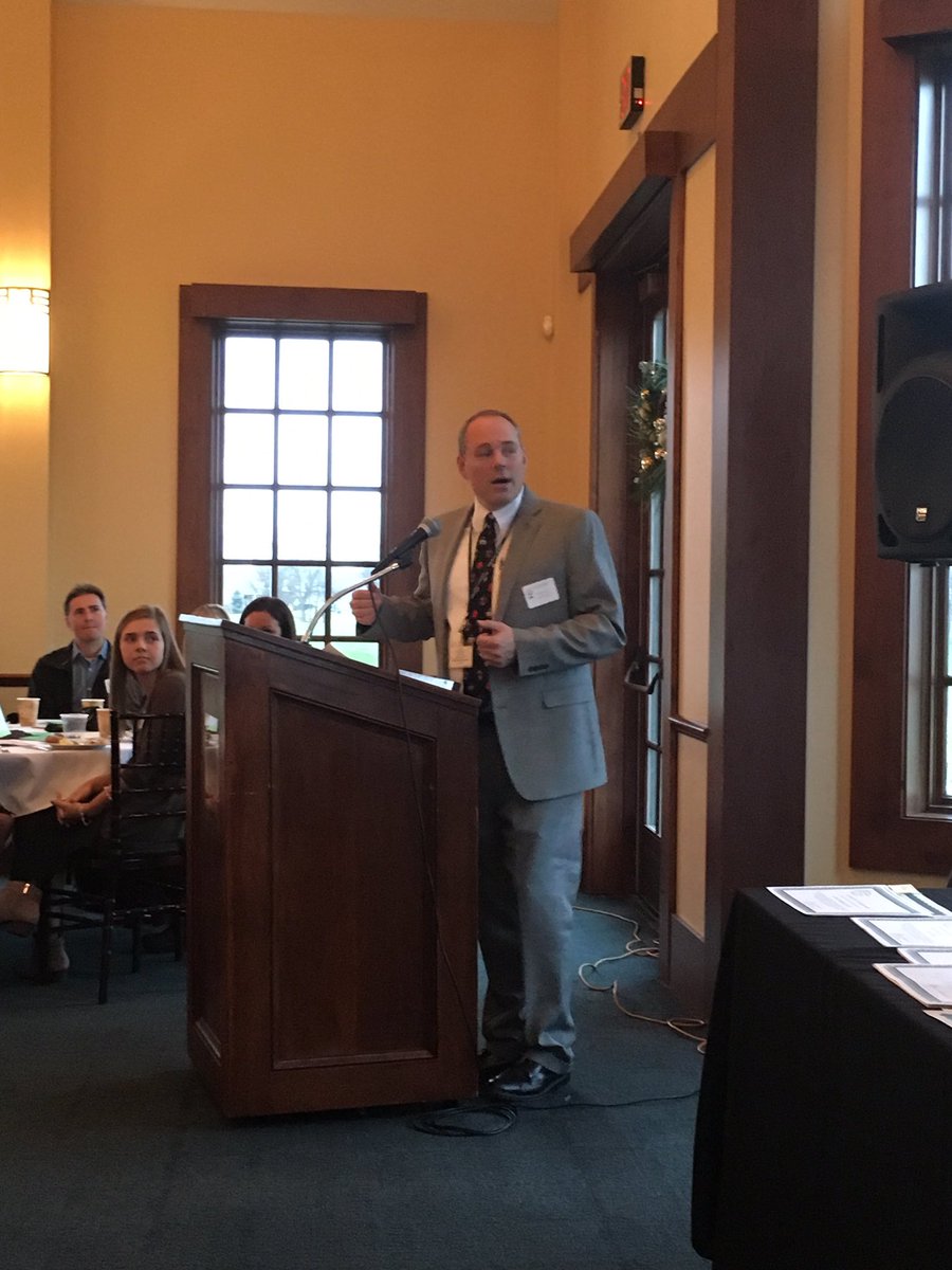 dublinkatie's tweet photo. Hearing about all our great YPA internships in Dublin this morning. #dublindifference #sodublin https://t.co/Or6osC22cv