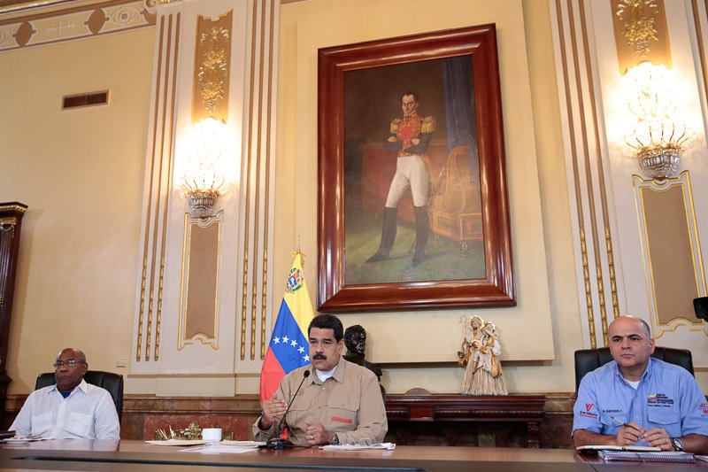 Con el Mazo Dando tweet media