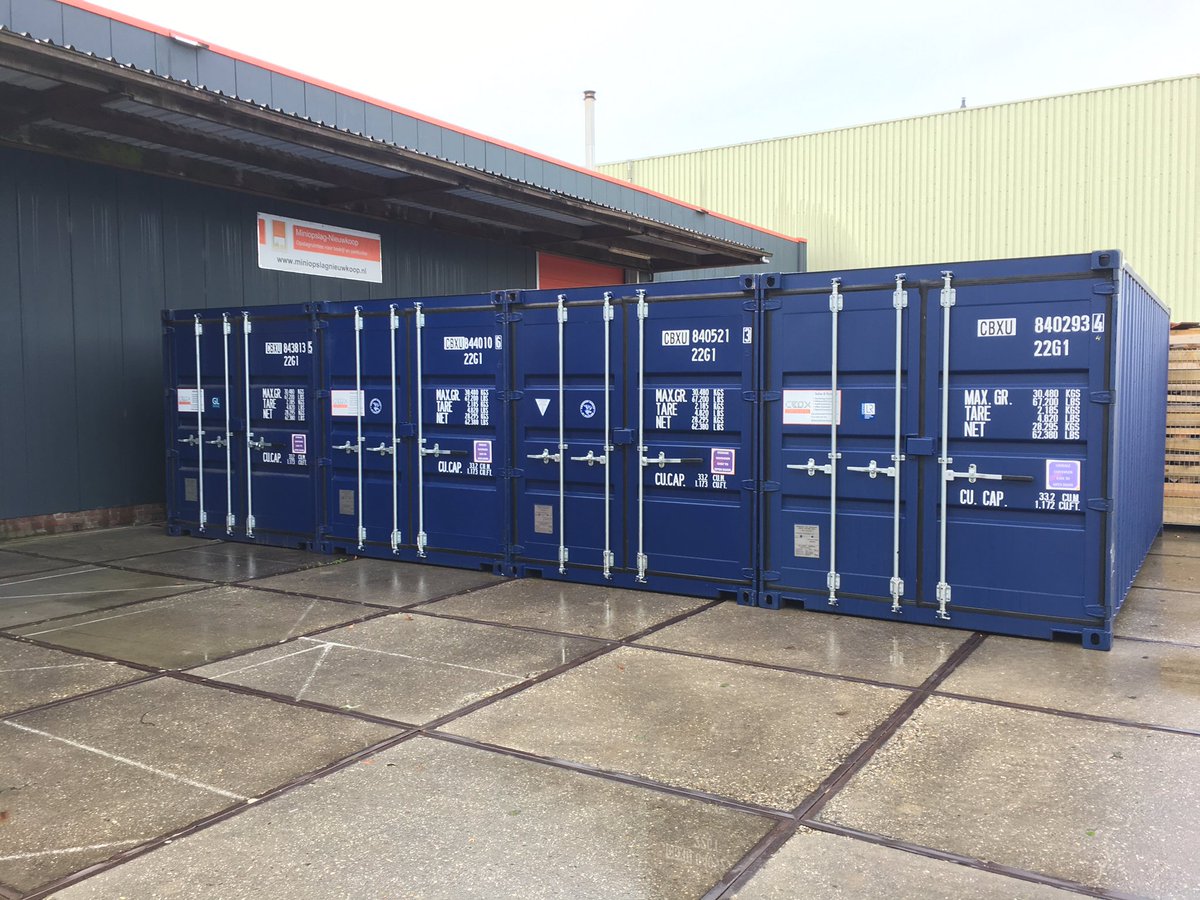 mini_opslag's tweet photo. Uitbreiding #miniopslag #nieuwkoop met 2 #opslagcontainers bel voor meer in 0652009009 #selfstorage #opslagruimte #inboedelopslag #teraar https://t.co/3chG7CoiDF