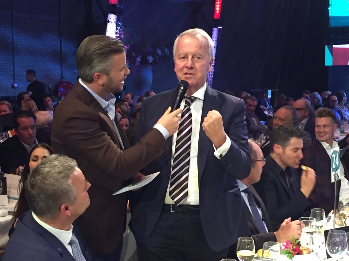 JWNAS's tweet photo. @TheunvdBoer #bov2016 was super!!
@COOKAHOLICSnl https://t.co/b4etxoedF3