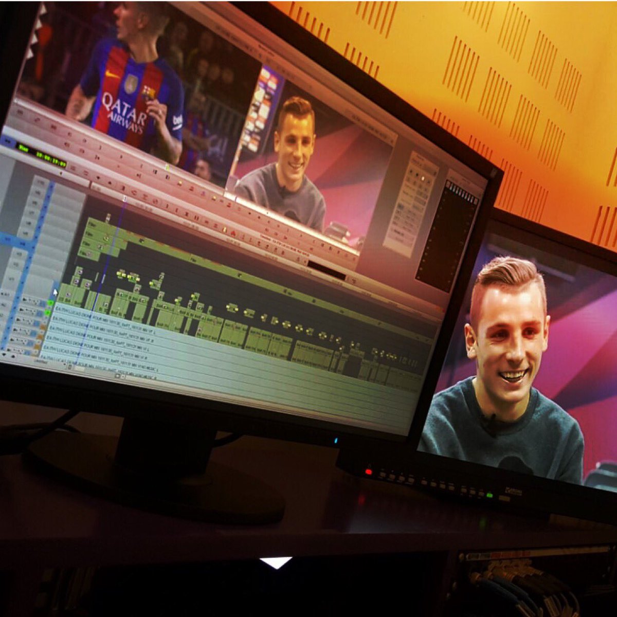 clementchauveau's tweet photo. On termine le montage de l'entretien avec @LucasDigne. Diffusion demain avant le #Clasico sur @beinsports_FR ! https://t.co/vJeDMSCOxN
