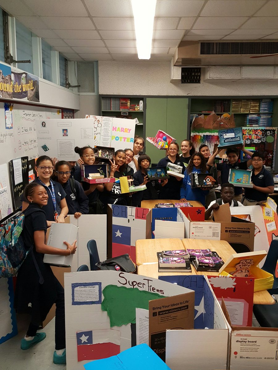 miguelnmiami's tweet photo. Projects for Literacy Night galore! Mr. Llerena's kids are the best! @MSMSEagles https://t.co/ZAFCgDnQSl