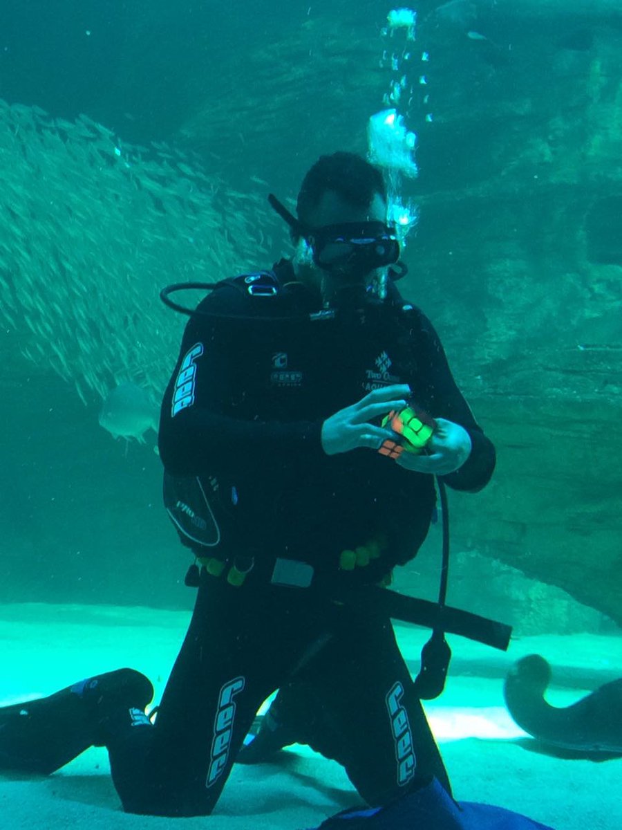 2OceansAquarium's tweet photo. Fancy yourself a nifty solver of the Rubik’s Cube? Enter the #CapeTown competition on 4 December! Register here https://t.co/Z3Z3lDAbkX https://t.co/Qx3ww2cCeq