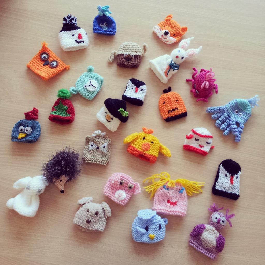 PFPauvres's tweet photo. #TousAuTricot ce #weekend ! Dernière ligne droite avant le 10 décembre &amp; notre objectif de 500 000 petits bonnets ! https://t.co/6KKUTxCP4E