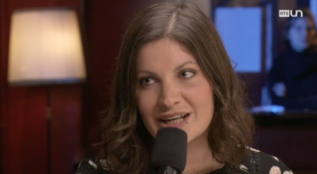 Rencontre avec la chanteuse @JuneMilo1 hier dans @rtslapuce https://t.co/9mus5aDFMd https://t.co/WmqjzJVBXW