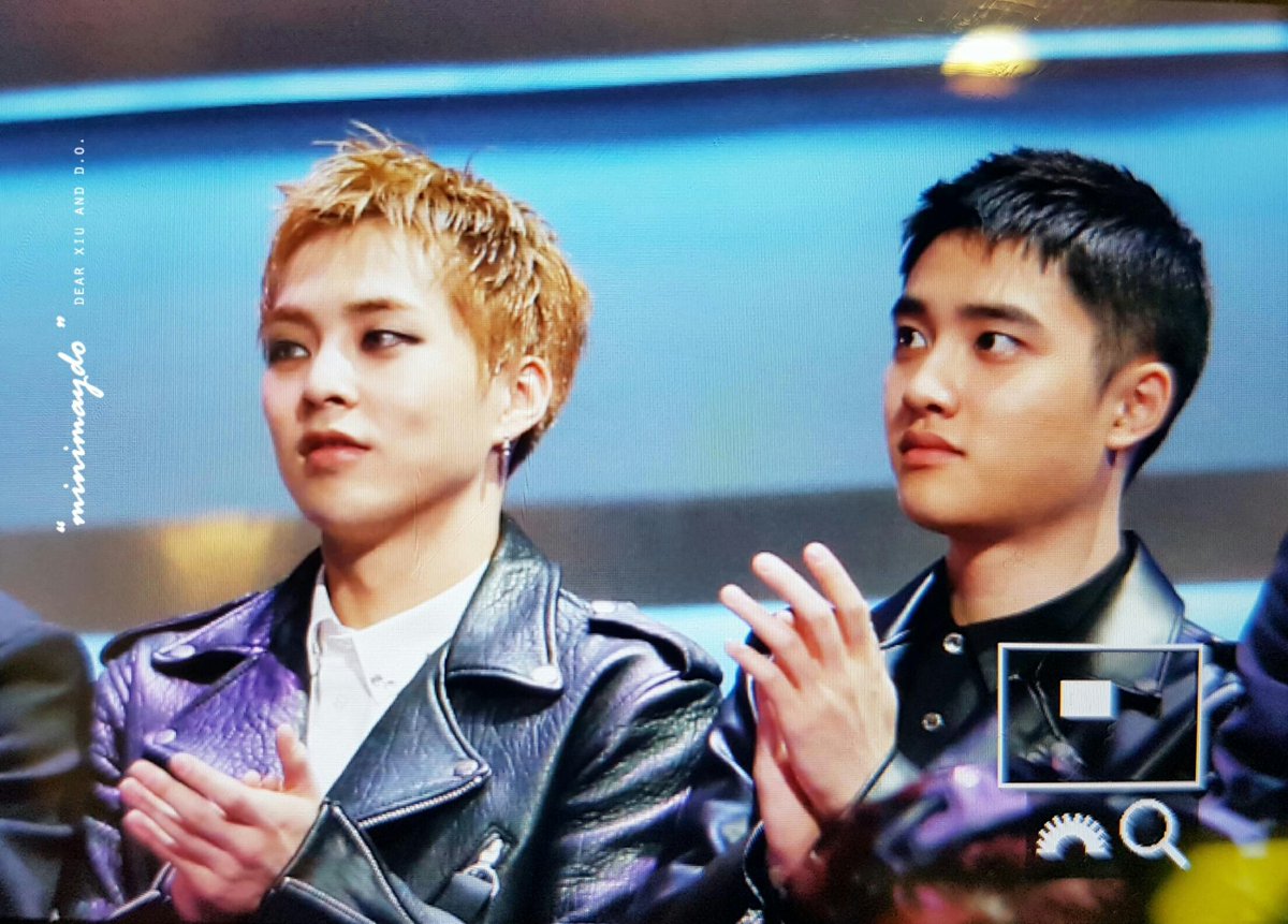 MINIMAYDO's tweet photo. 161202 MAMA #디오 #경수 #DO #시우민 #XIUMIN 
기 야 미 들 😽💘💘💘 https://t.co/mfr55cVCdE