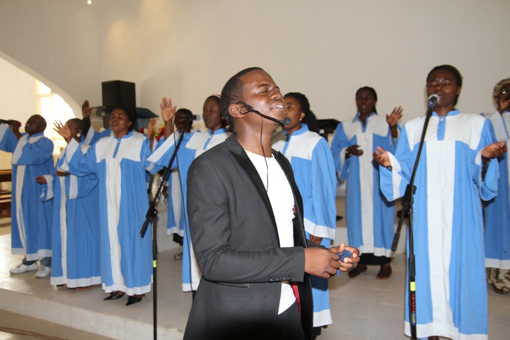 cbcagomaville's tweet photo. Joignez-vous au culte d'aujourd'hui
L'obéissance à Dieu et ses conséquences
Genèse 22:1-13; 1Jean 5:3-6. https://t.co/HNC8g2MSLO