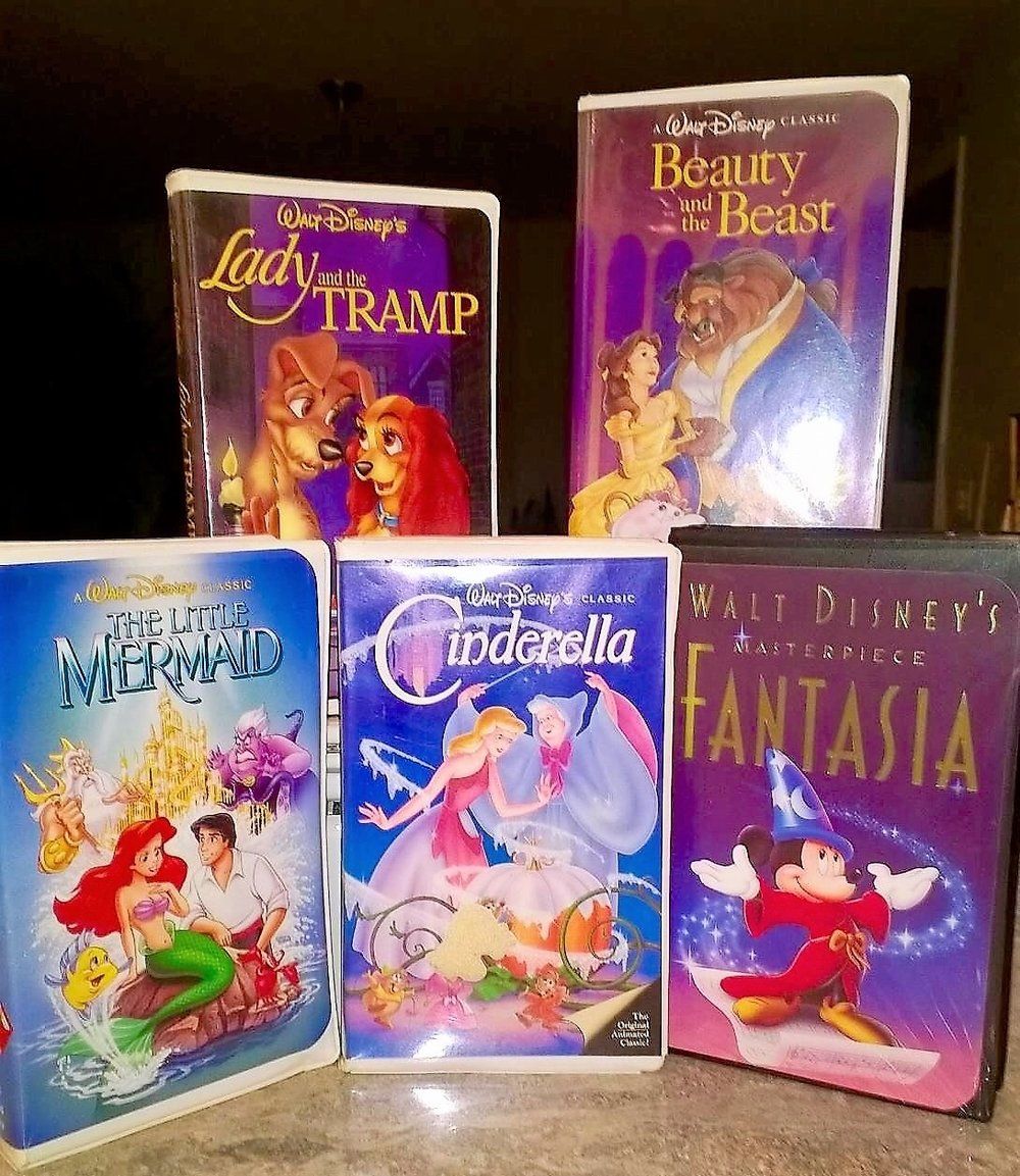PacePersonnel1's tweet photo. Any of these job candidates look familiar? https://t.co/LPLdr7nsTe @SarahHarri11 #Disney #Hiring https://t.co/JHPO6XuOn1