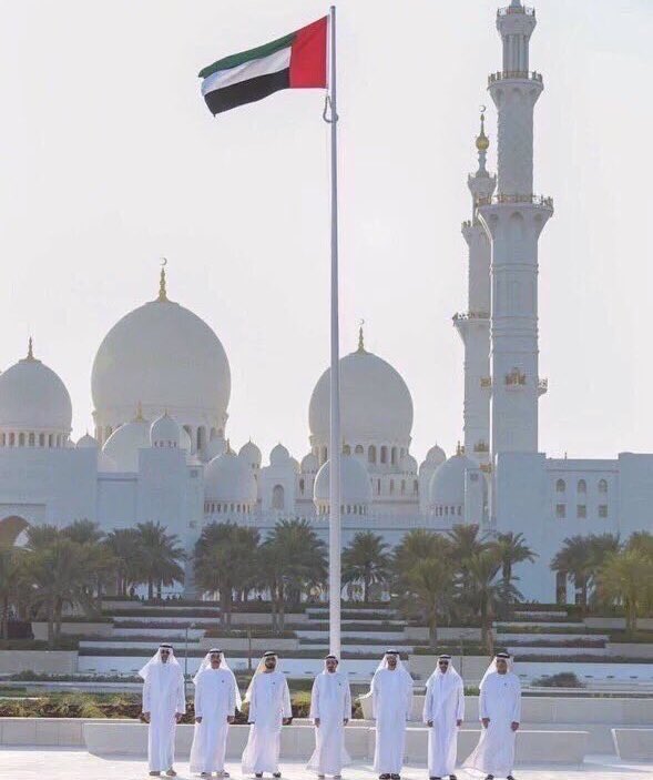 pelpasha's tweet photo. Happy 45th #UAE national day ✊ https://t.co/FdBb9nKTSS