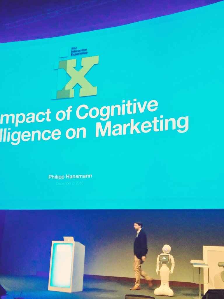 LLodje's tweet photo. Presentation with a robot, cool =) #stimacongress https://t.co/9jVBe3MHMi