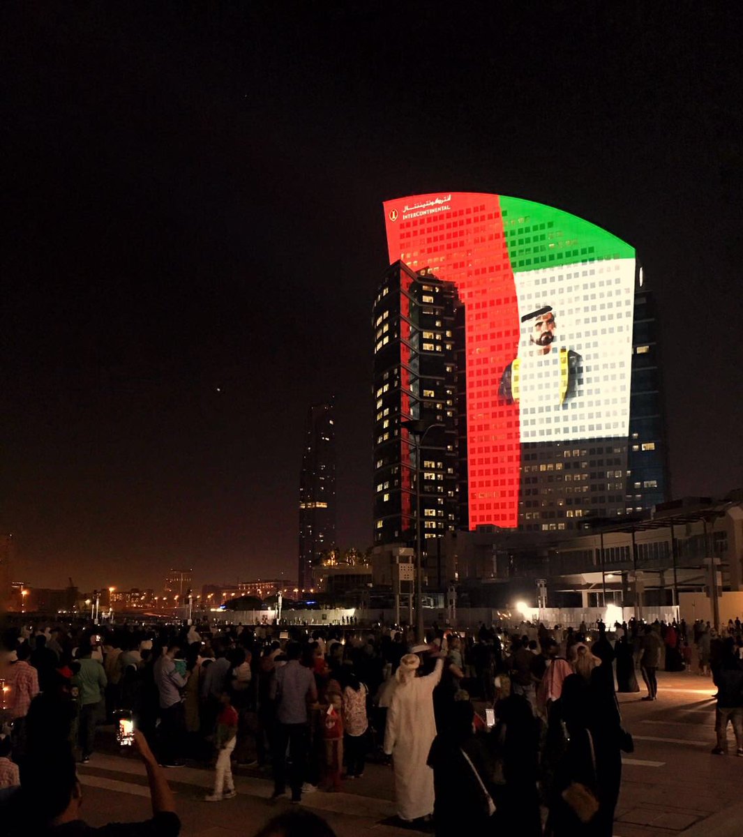 DFCMall's tweet photo. Lighting up the @InterConDFC in the colors of the #UAE Flag in celebration of the #45NationalDay https://t.co/Kfyy3M52E6