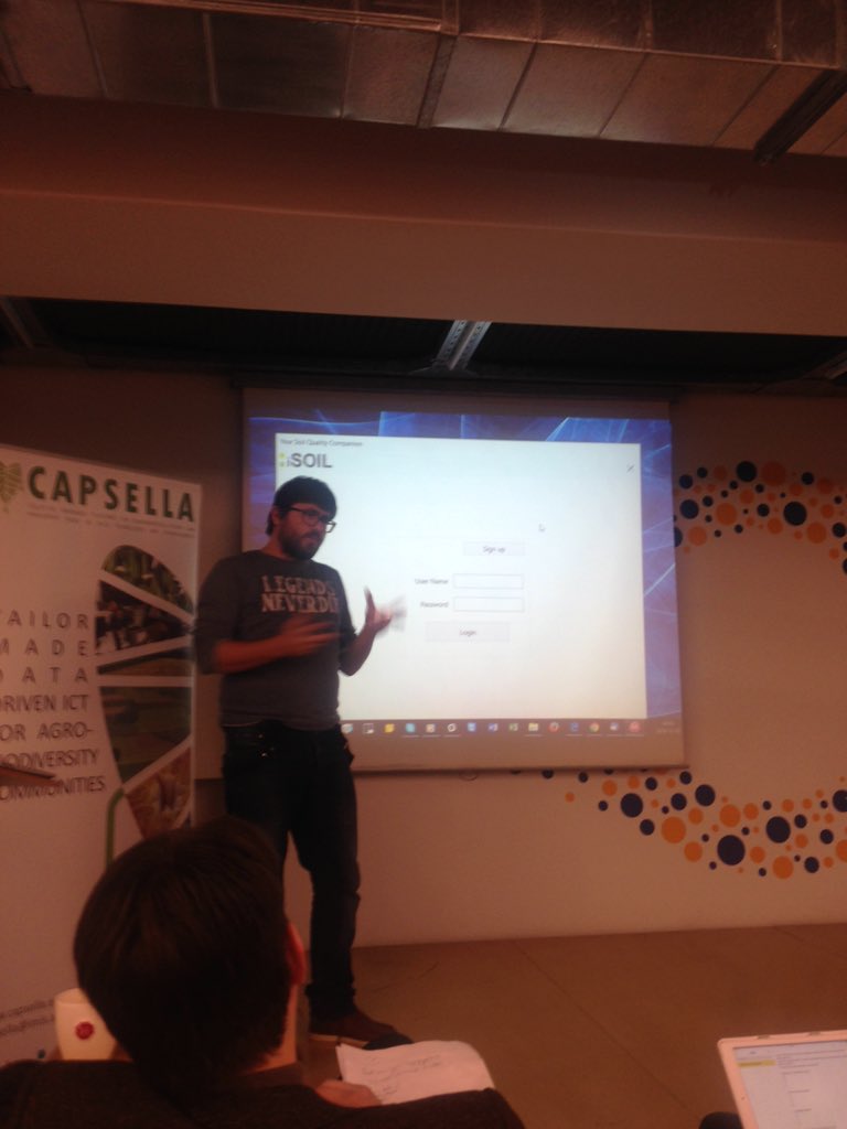 theokappa's tweet photo. Sotiris is presenting an insight view of #iSoil https://t.co/5XCdCMDp8S