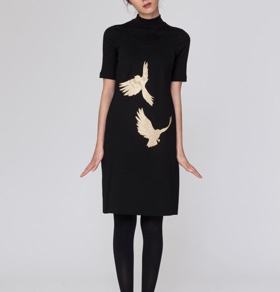 FibresCollectiv's tweet photo. #ModeMTL #NoelLocal #FibresCollectives Top 15 des plus belles robes des fêtes adaptées à votre morphologie! https://t.co/QfJ1SfQbfG https://t.co/qWGRU6UWGF