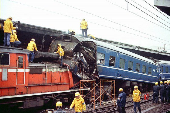 リヨン駅列車衝突事故