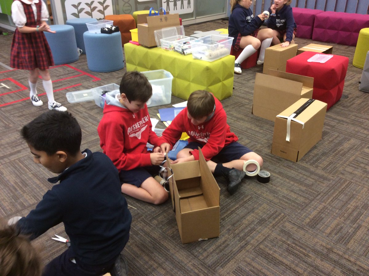 cjohnson_gses's tweet photo. Preparing our trunks for our journey! #immigrationstudy @GSESSPARQ @laura_lcole https://t.co/mnOfoRIIuq