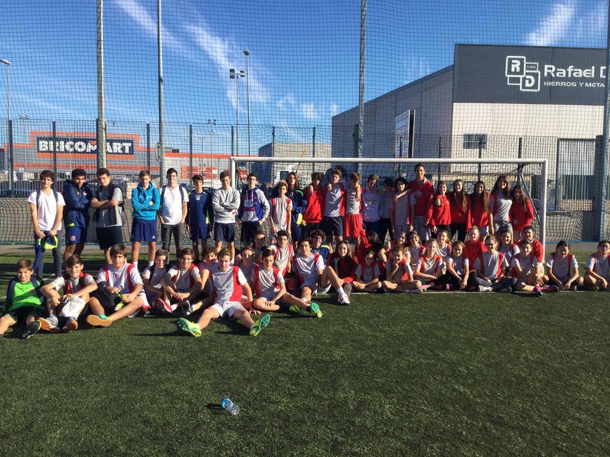 CaxtonPEdept's tweet photo. Football competition today!! Well done everyone who took part. 3 semi finals but unfortunately no finalists https://t.co/6kAq2fqQ0u