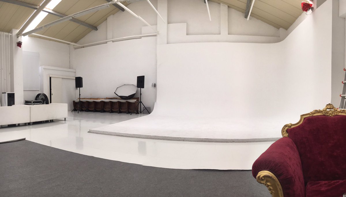 scfroma's tweet image. Il nostro #studio 
#picoftheday #shooting #limbo #white #pigneto #fotografiroma #fotografia #salaposa #studio #b49studio #scfroma