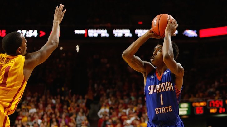 BizSportsX's tweet image. Savannah State is on Pace to SHATTER the NCAA Record for 3-Pointers ift.tt/2g0g6ci #CollegeHoops