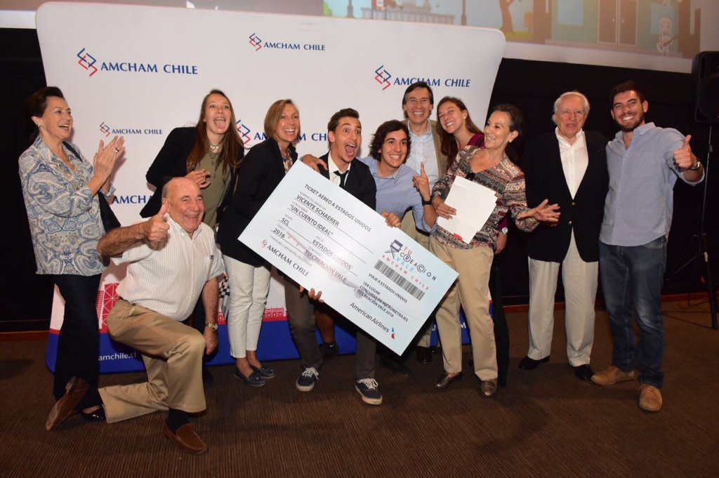 AmChamChile's tweet photo. El ganador de @TuCreacionVale 2016 es Vicente Schaerer con Un Cuento Ideal Felicitaciones premio por partida doble!! https://t.co/9xi7xzNFHY